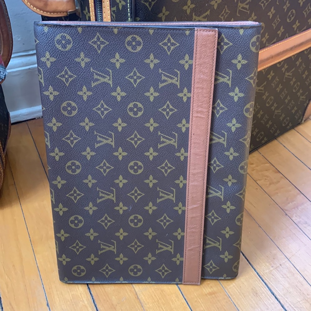 Louis Vuitton Vintage Business Porto Envelope Documents Case.